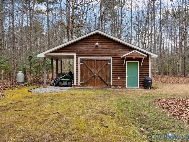 $325,000 | 338 River Drive, King and Queen Court House, VA 23085