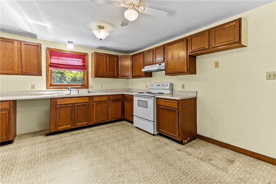 5 St Mary’s Way Warren, RI 02885 - Photo 13 of 38