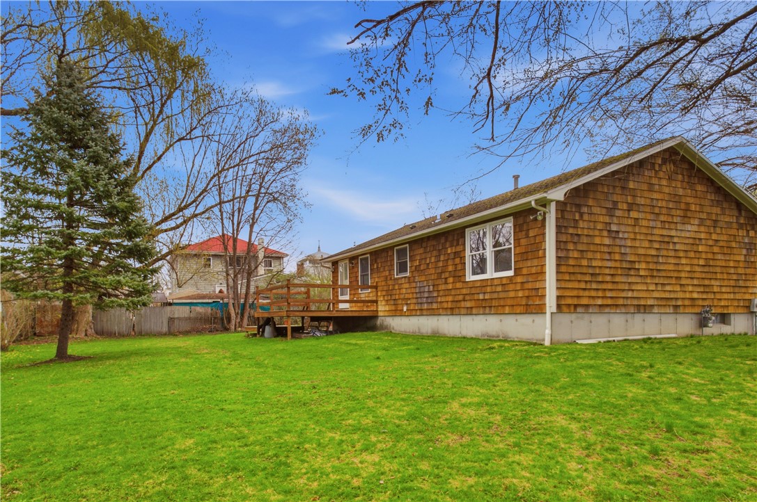 5 St Mary’s Way Warren, RI 02885 - Photo 6 of 38