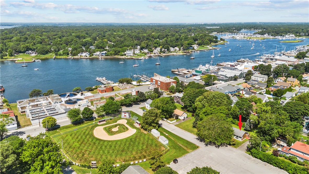 5 St Mary’s Way Warren, RI 02885 - Photo 8 of 38