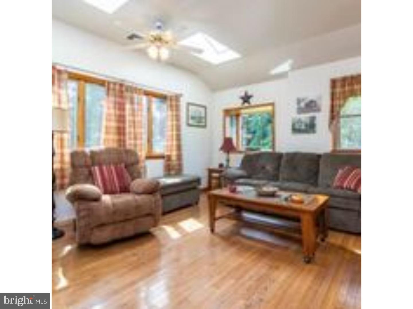 1236 Easton Road Riegelsville, PA 18077 - Photo 11 of 25 Great Room