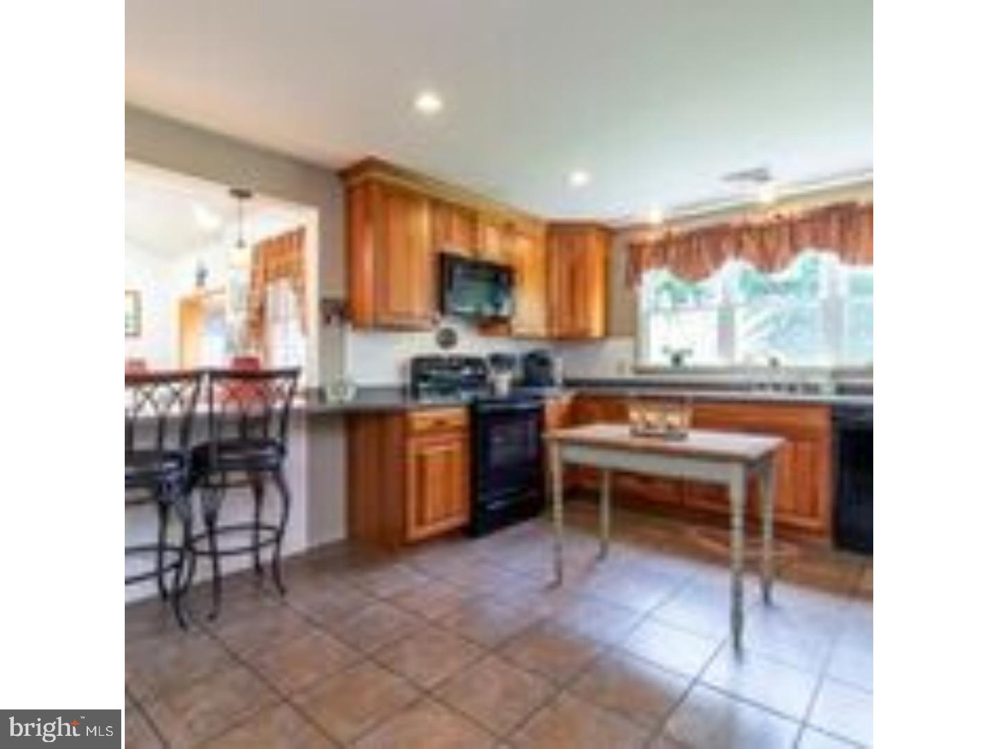 1236 Easton Road Riegelsville, PA 18077 - Photo 7 of 25 Kitchen