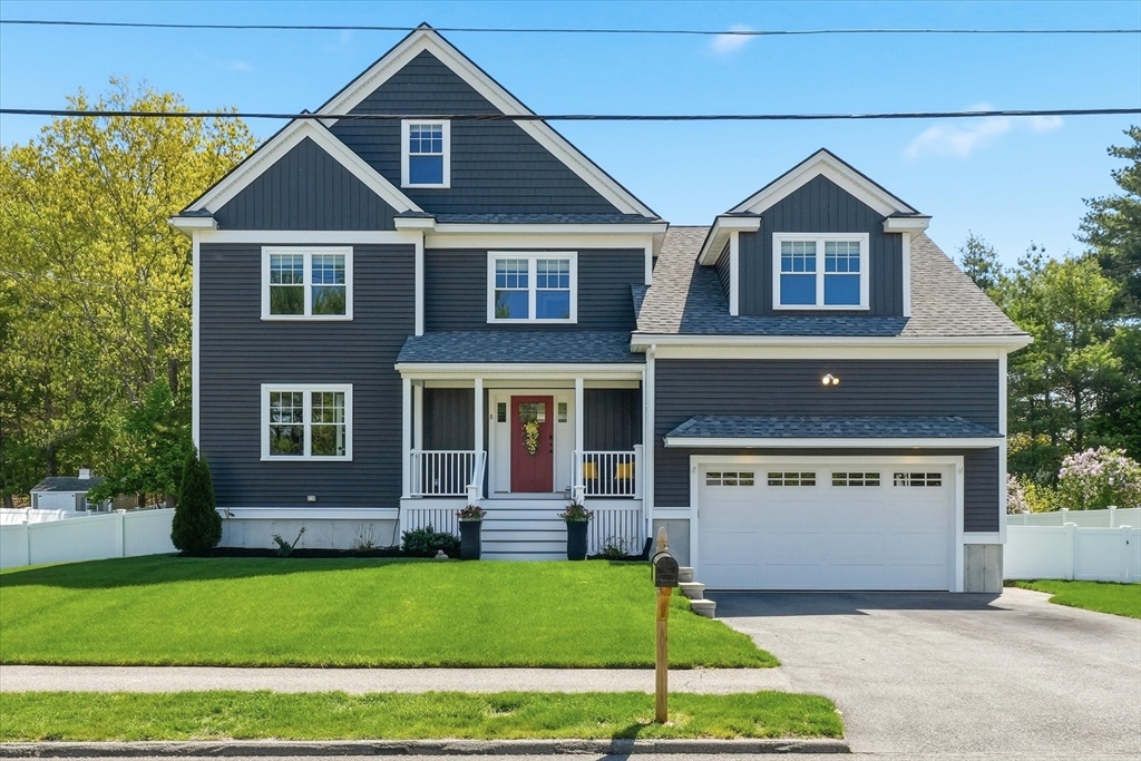 8 Edgewood Road Middleton, MA 01949 - Photo 3 of 41 Gallery Image 3
