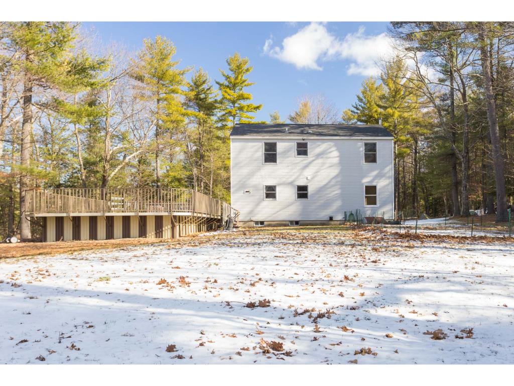 51 Reservation Road Deerfield, NH 03037 - Photo 8 of 33