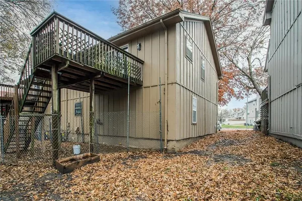 $160,000 | 13908 Dundee Circle, Grandview, MO 64030