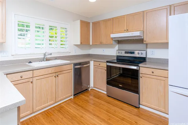 $4,200 | 95-220 Naaualii Place, Mililani, HI 96789