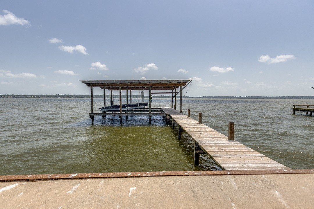 207 Vivian Road Onalaska, TX 77360 - Photo 6 of 34 a view of a swimming pool and an outdoor space