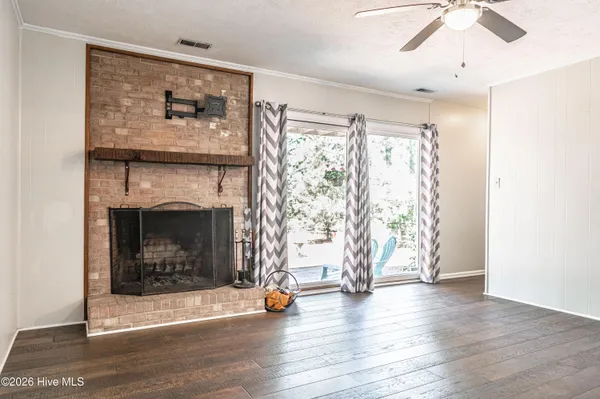 $2,600 | 3432 Niagara Carthage Road, Whispering Pines, NC 28327