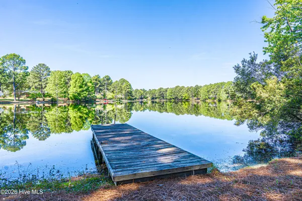 $2,600 | 3432 Niagara Carthage Road, Whispering Pines, NC 28327