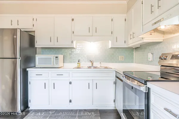 $2,600 | 3432 Niagara Carthage Road, Whispering Pines, NC 28327