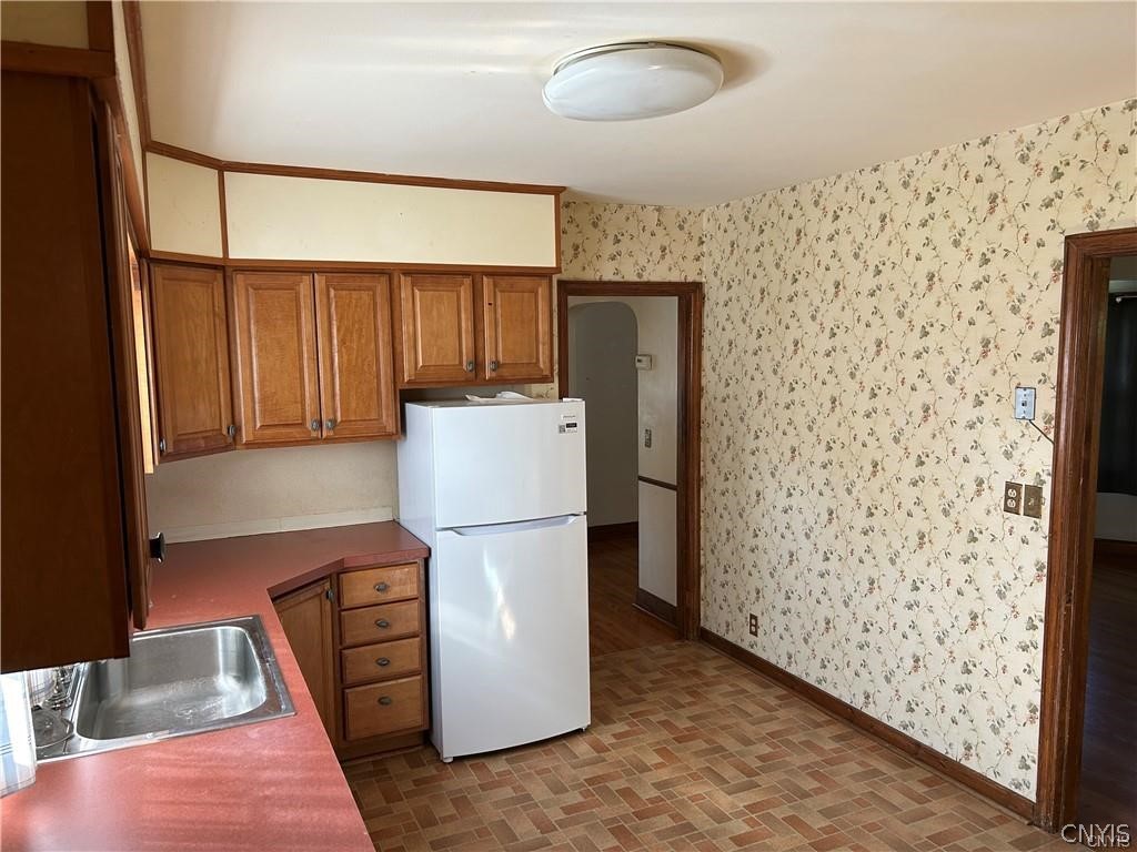900 Turin Street Rome, NY 13440 - Photo 3 of 21