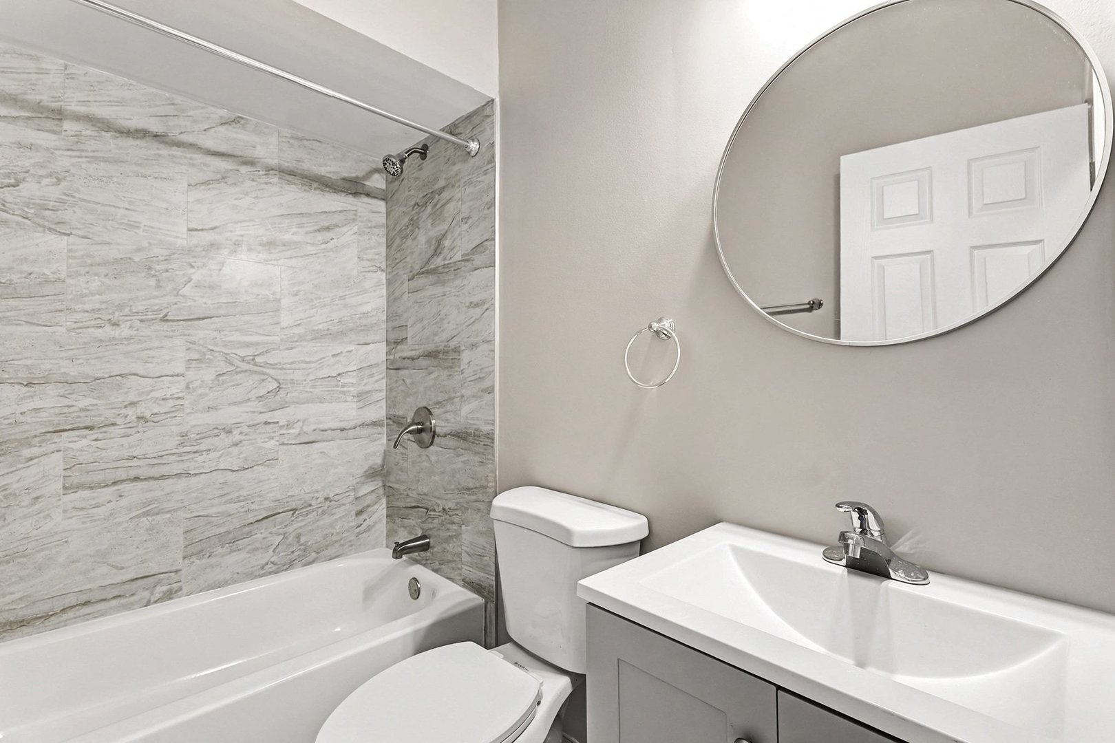 1503 West Taylor Street, Unit 3 Chicago, IL 60607 - Photo 13 of 15