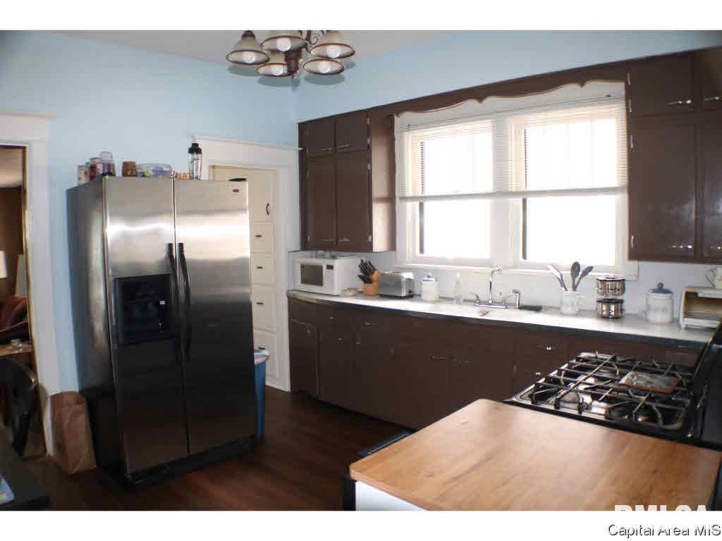 2113 North 17th Street Springfield, IL 62702 - Photo 8 of 20