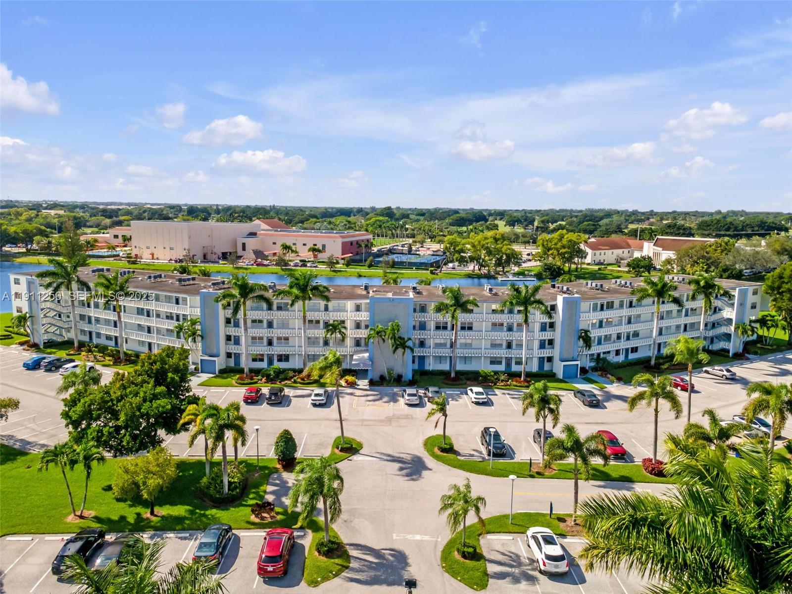 4025 Yarmouth C, Unit 4025 Boca Raton, FL 33434 - Photo 2 of 31