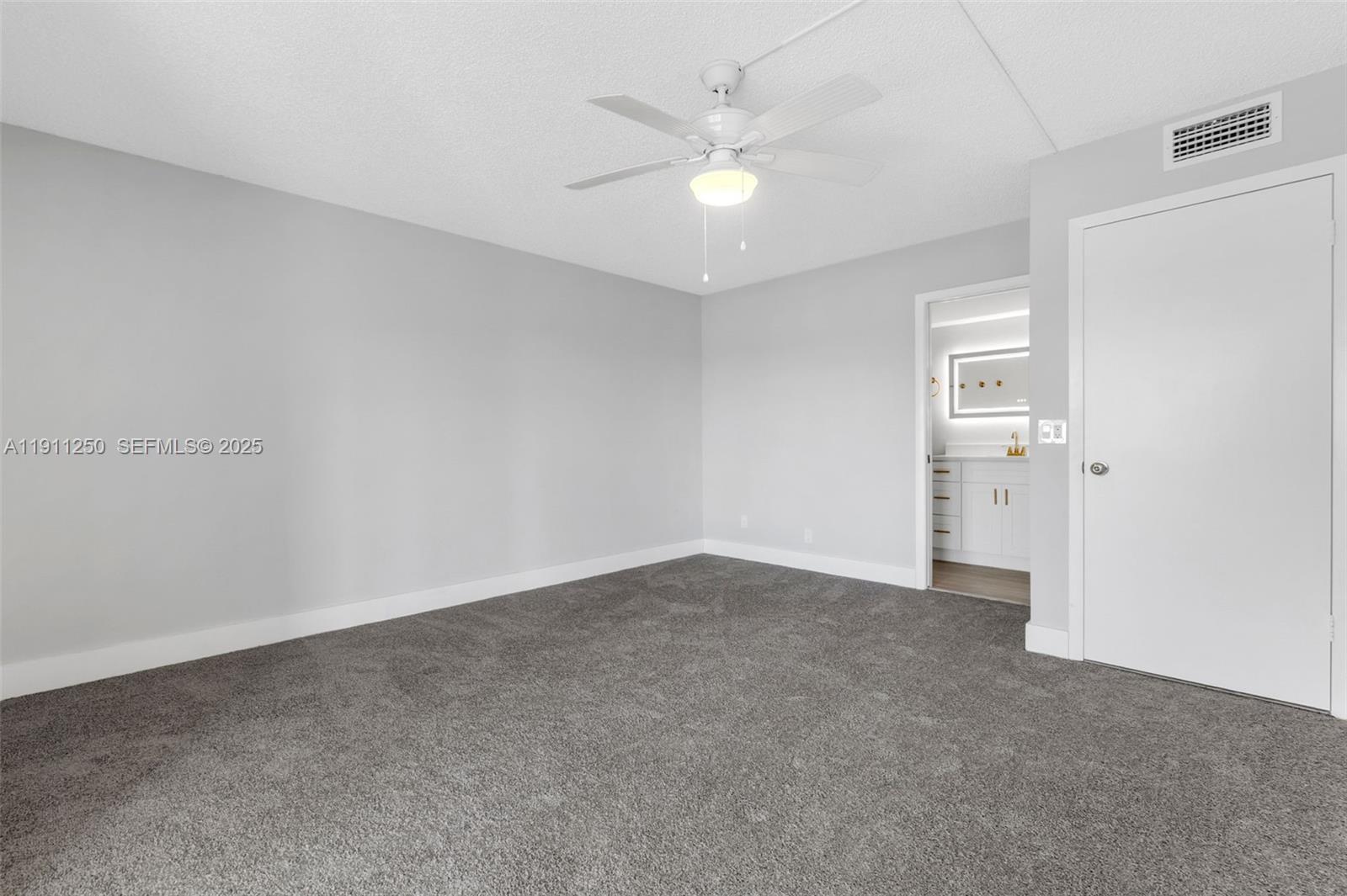 4025 Yarmouth C, Unit 4025 Boca Raton, FL 33434 - Photo 9 of 31