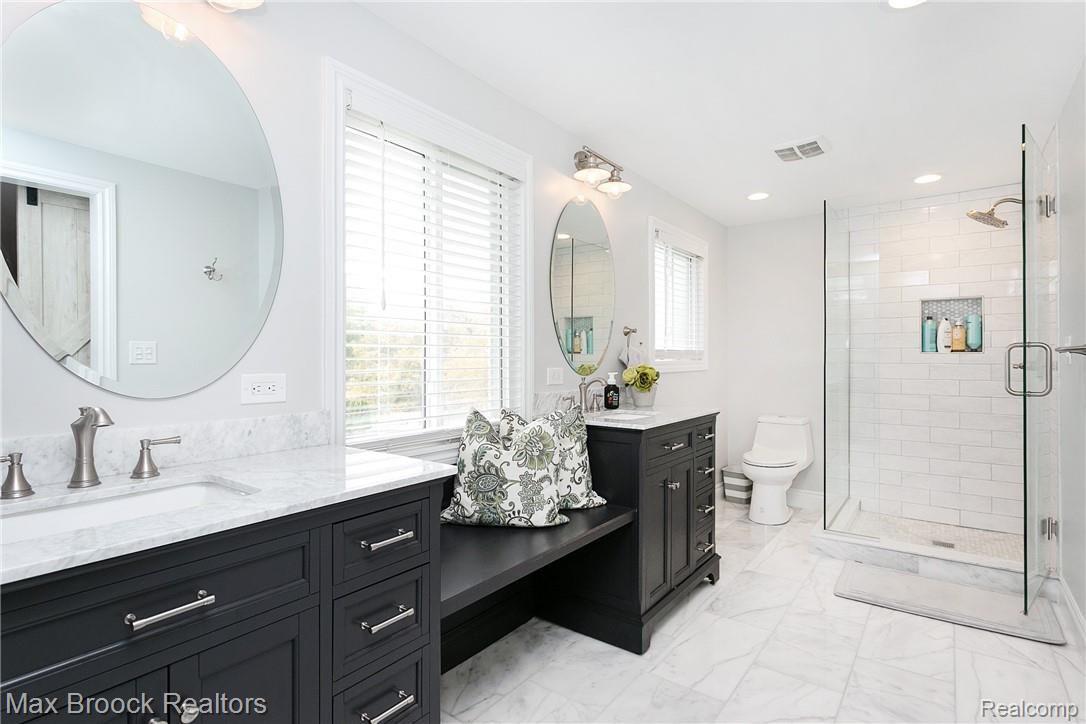622 Abbey Court Rochester, MI 48307 - Photo 22 of 33 AbbeyCt-26.jpg