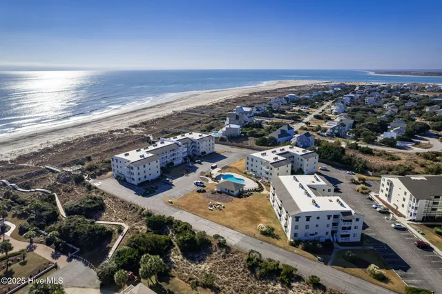 $524,999 | 10300 Coast Guard Road, Unit C103 POINT EMERALD VILLAS, Emerald Isle, NC 28594