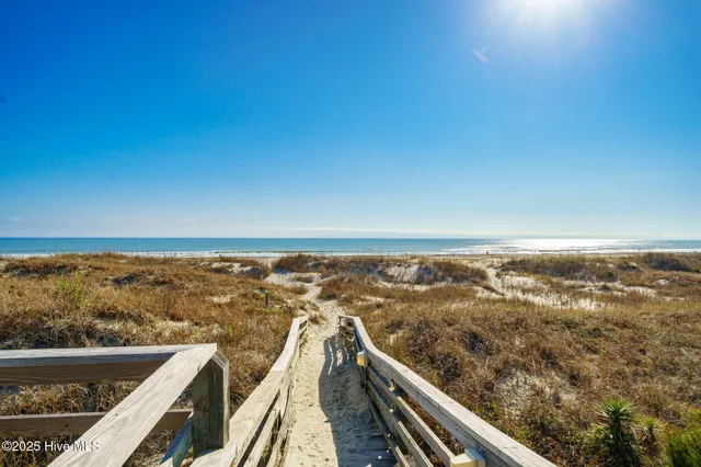 $524,999 | 10300 Coast Guard Road, Unit C103 POINT EMERALD VILLAS, Emerald Isle, NC 28594
