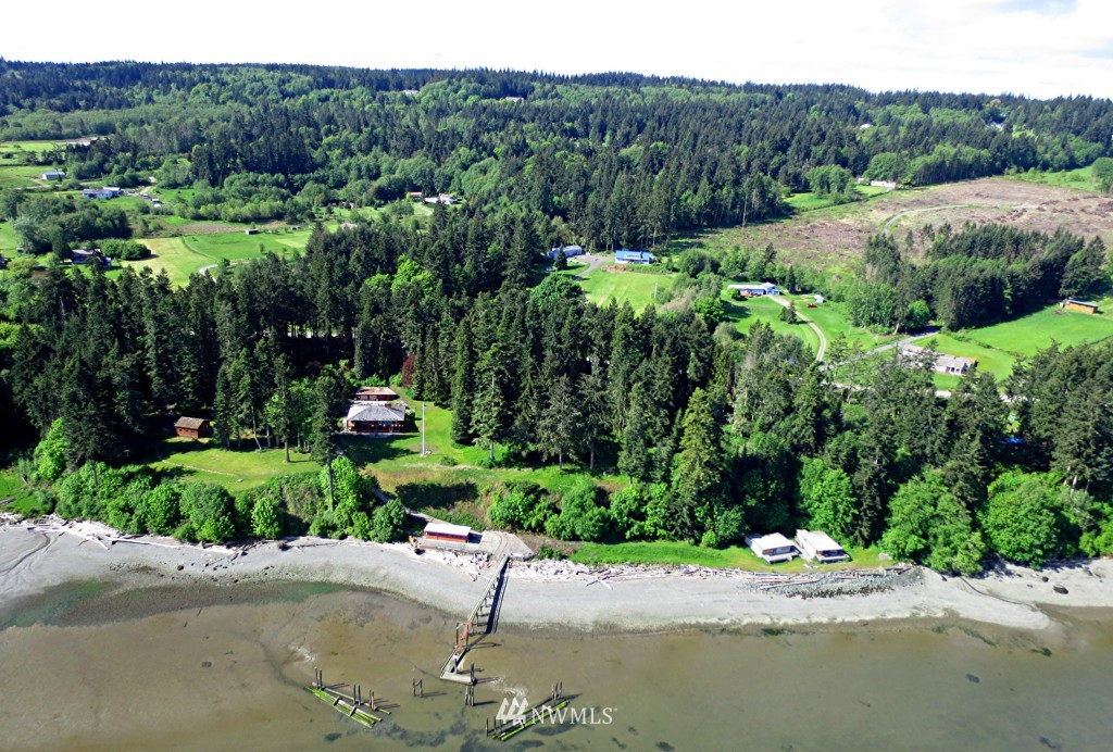 3108 Green Road Oak Harbor, WA 98277 - Photo 10 of 17 Gallery Image 10