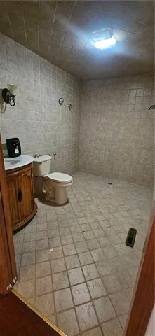 $315,000 | 817 Elmwood Lane, Pittsburg, KS 66762