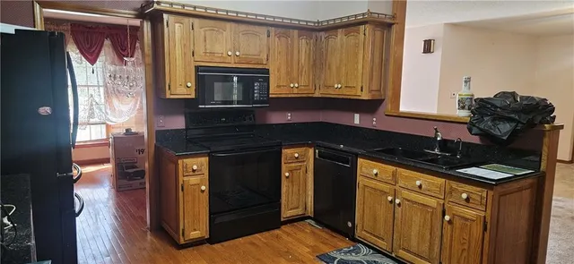 $315,000 | 817 Elmwood Lane, Pittsburg, KS 66762