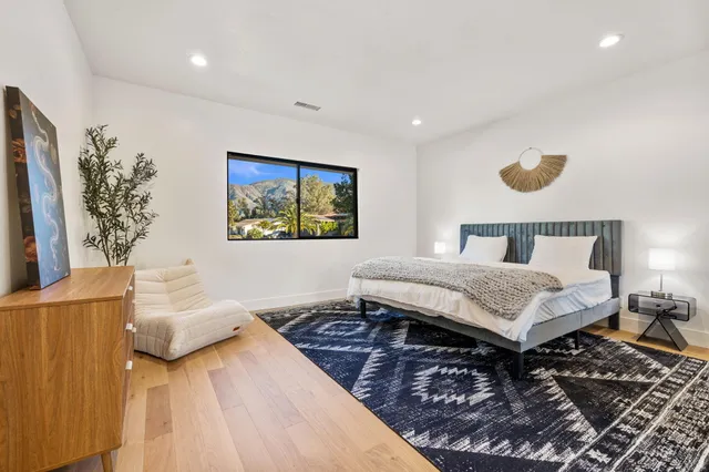 a view of an outdoor space