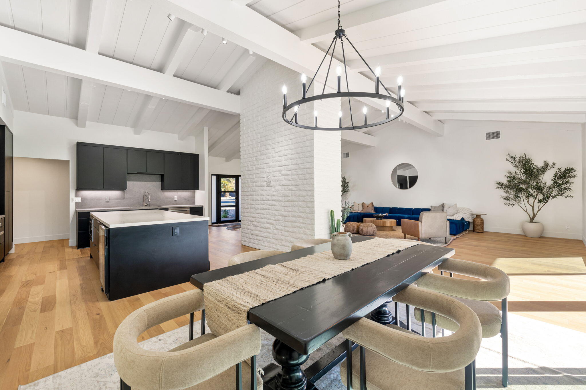 32641 Womsi Road Pauma Valley, CA 92061 - Photo 5 of 73 31-web-or-mls-8M4A5839