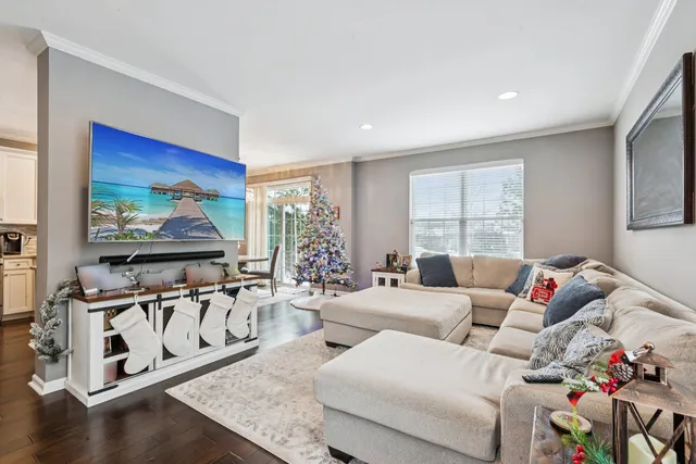 $399,000 | 171 Birch Lane, St. Charles, IL 60175