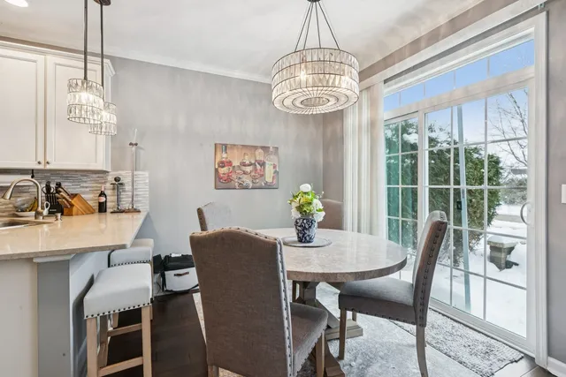 $399,000 | 171 Birch Lane, St. Charles, IL 60175