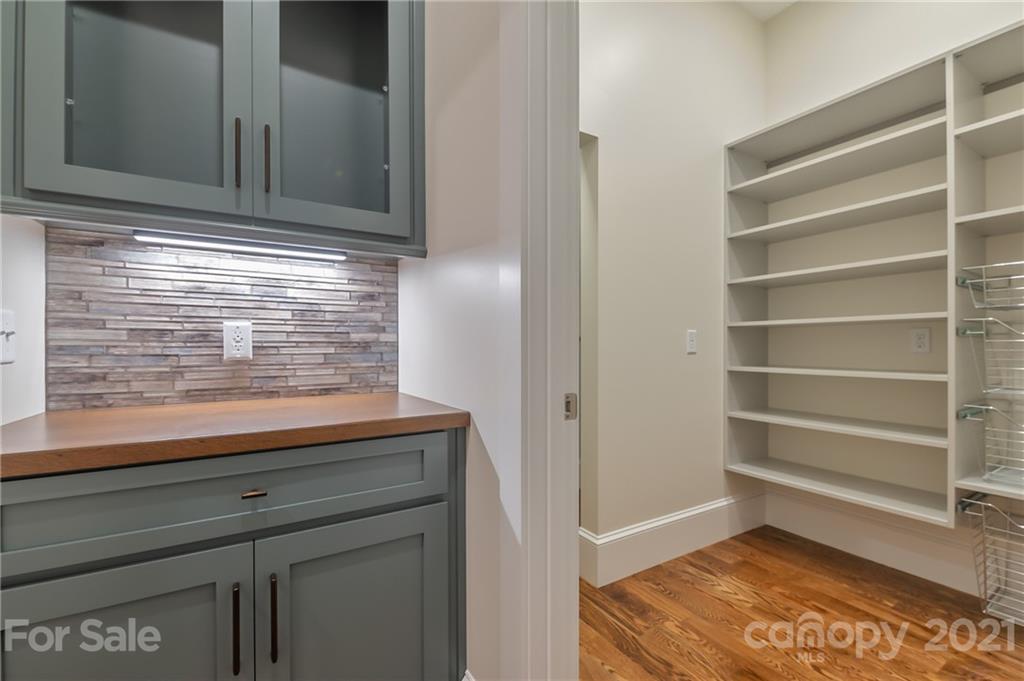 932 Mapleton Lane, Unit 13 Tryon, NC 28782 - Photo 31 of 44 Gallery Image 31