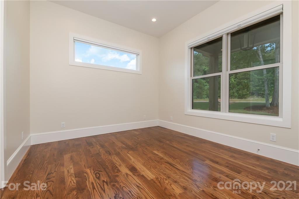 932 Mapleton Lane, Unit 13 Tryon, NC 28782 - Photo 35 of 44 Gallery Image 35