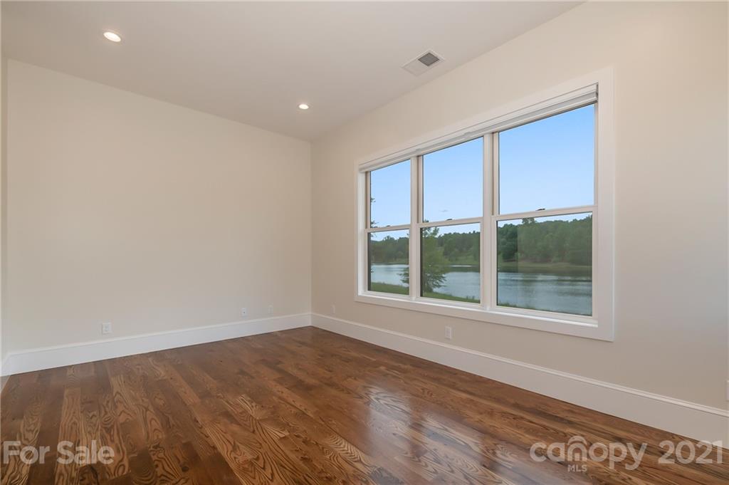 932 Mapleton Lane, Unit 13 Tryon, NC 28782 - Photo 40 of 44 Gallery Image 40
