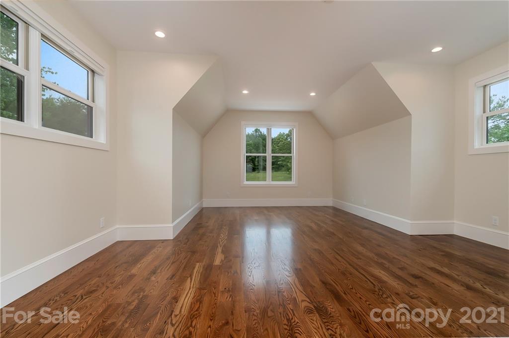 932 Mapleton Lane, Unit 13 Tryon, NC 28782 - Photo 41 of 44 Gallery Image 41