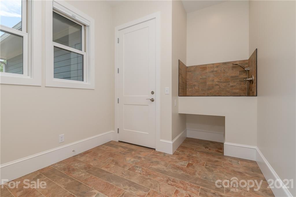 932 Mapleton Lane, Unit 13 Tryon, NC 28782 - Photo 10 of 44 Gallery Image 10