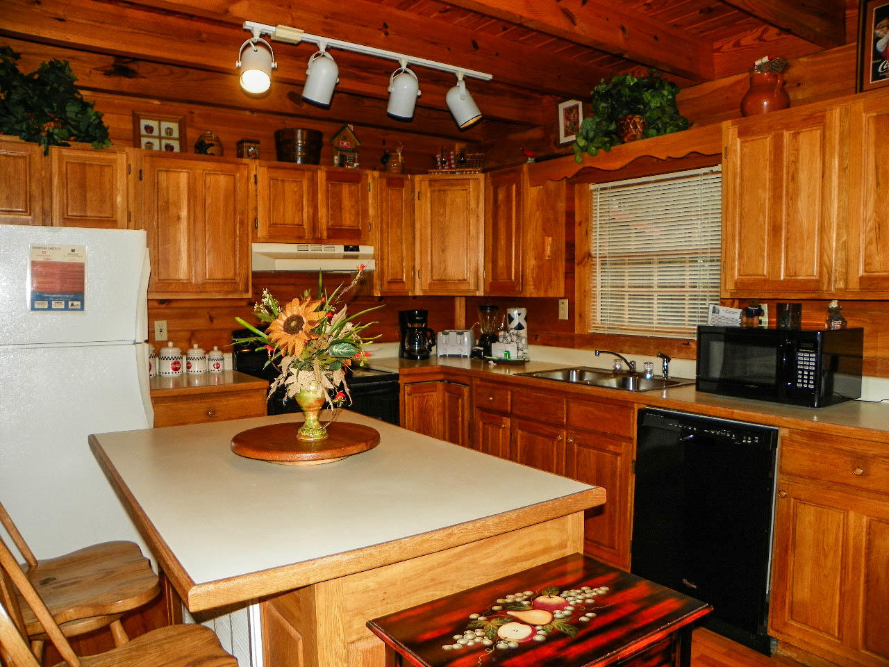 2408 Hatcher Mountain Road Sevierville, TN 37862 - Photo 14 of 38 103_2949
