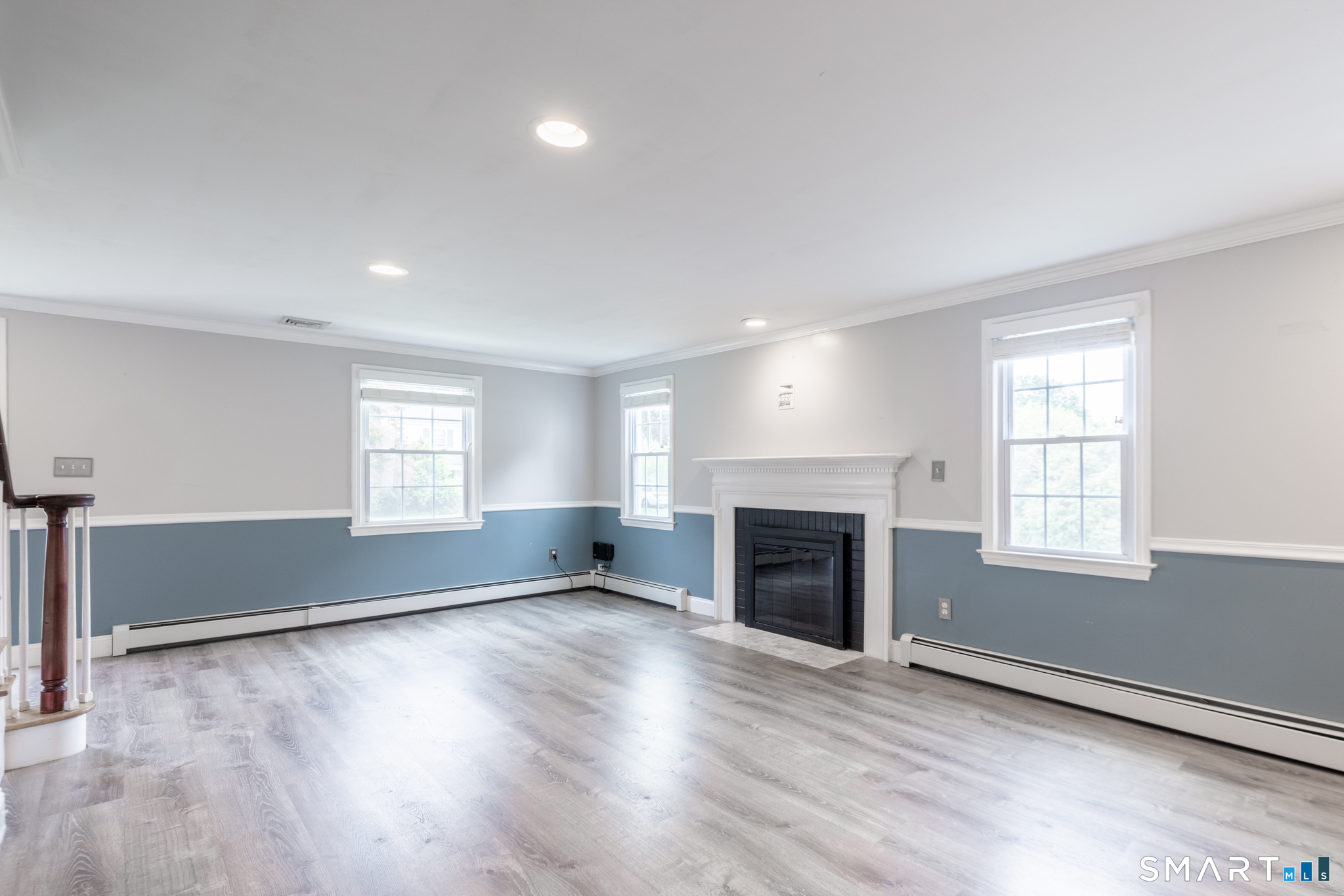 31 Ridgewood Road Windsor, CT 06095 - Photo 7 of 36