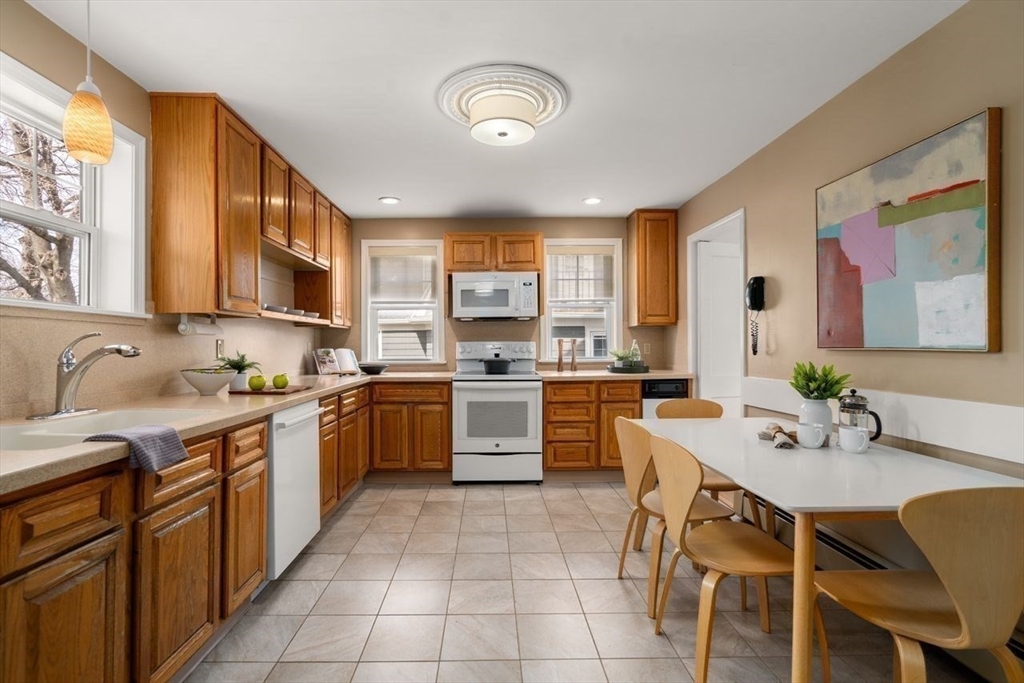 38 Horace Road Belmont, MA 02478 - Photo 12 of 19 Gallery Image 12