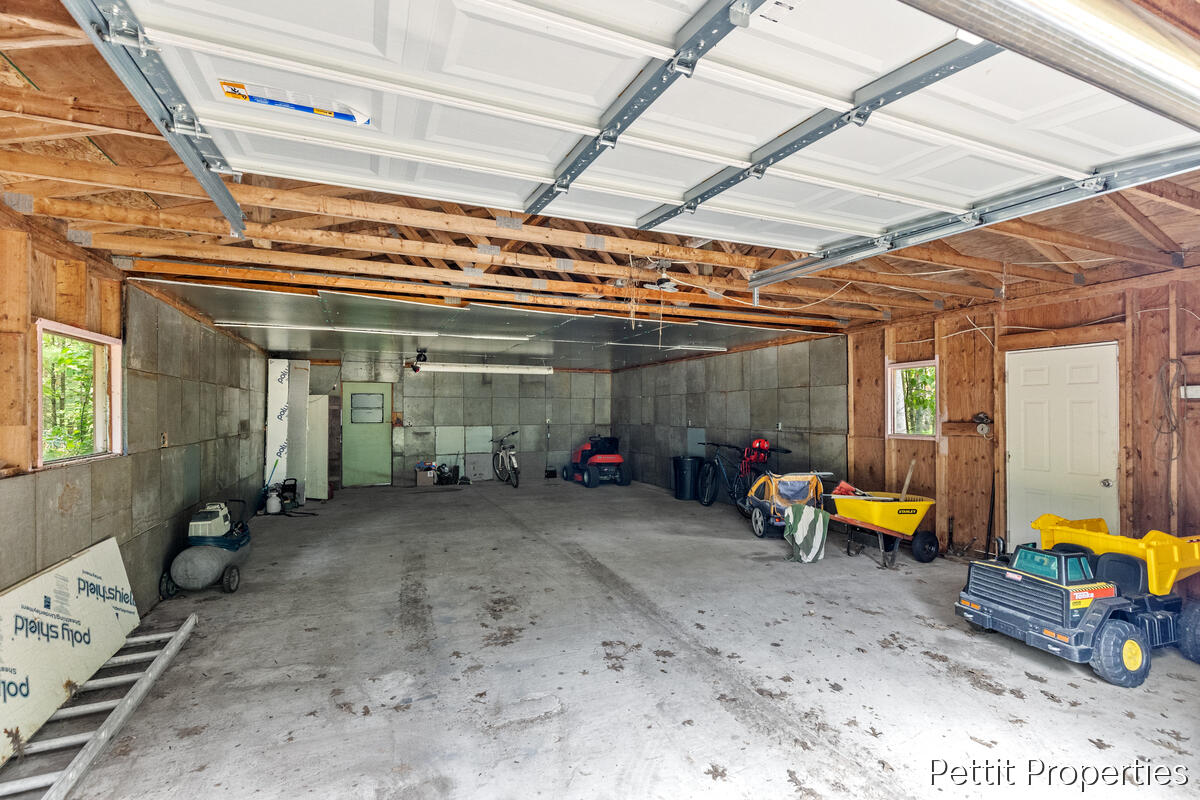1857 Simonelli Road Muskegon, MI 49445 - Photo 27 of 30 1857-Simonelli_027