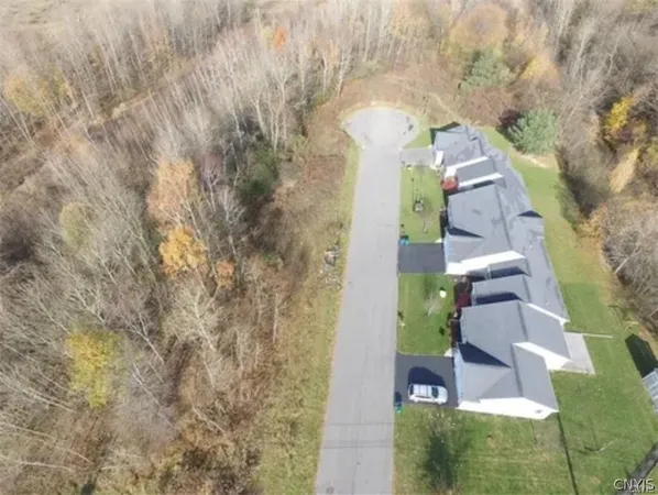 $58,900 | 299 1/2 West 3rd Street, Oswego, NY 13126