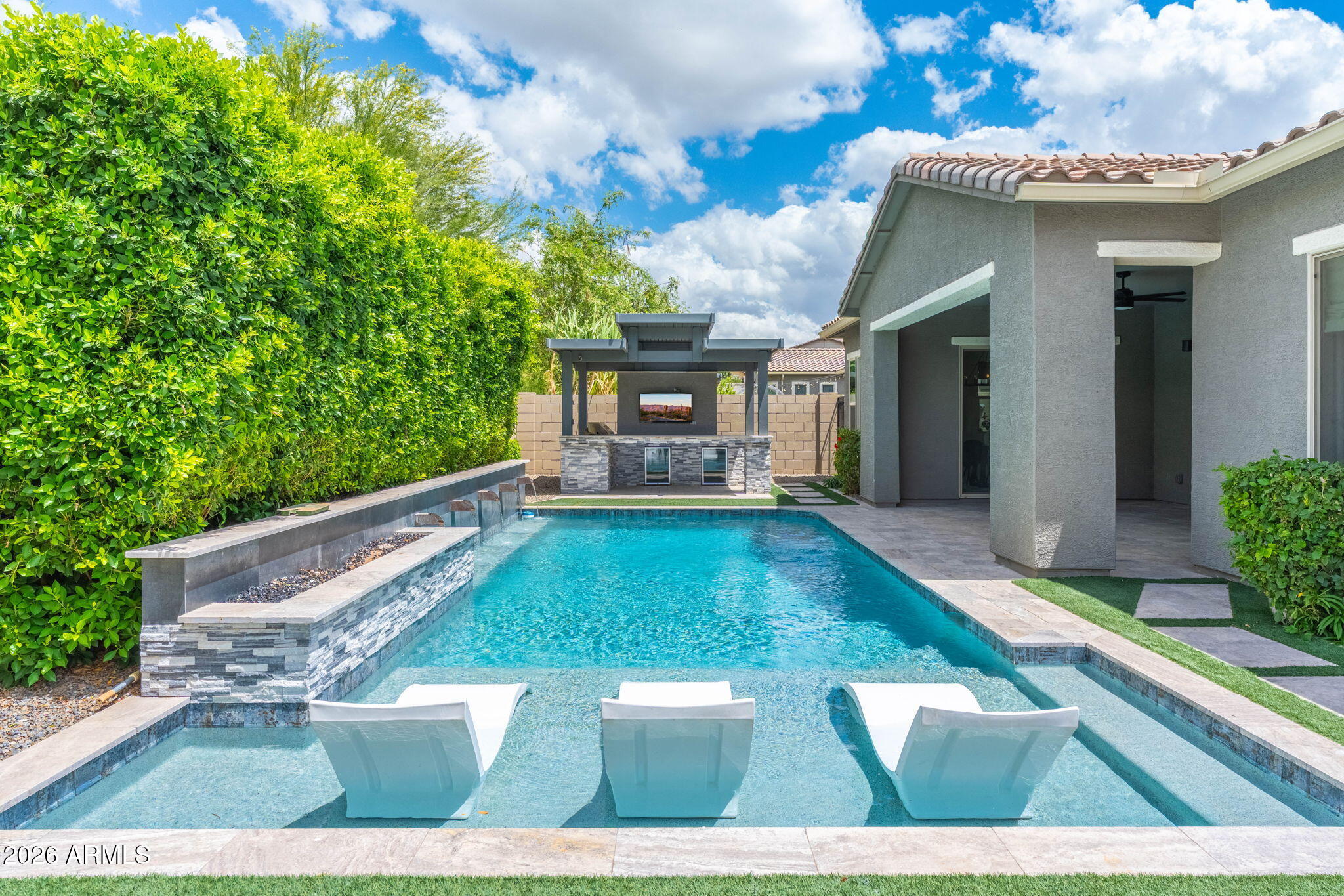 1130 East Kensington Road Gilbert, AZ 85297 - Photo 70 of 115 63-web-or-mls-DSC08090-HDR-Edit
