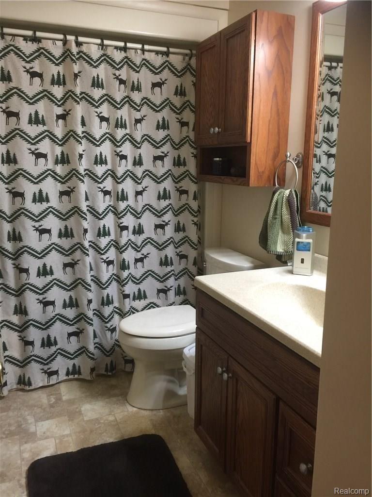 5773 Crandall Road Howell, MI 48855 - Photo 11 of 20 Full bath