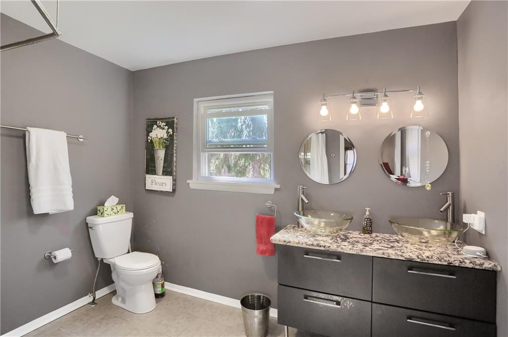 2439 Brandt School Road Wexford, PA 15090 - Photo 19 of 35