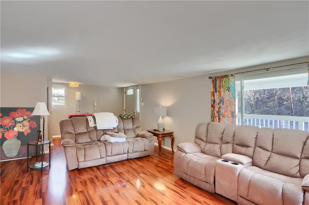 2439 Brandt School Road Wexford, PA 15090 - Photo 5 of 35