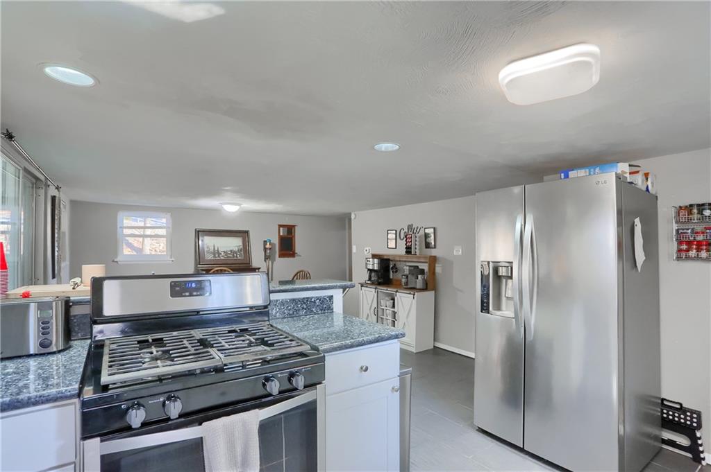 2439 Brandt School Road Wexford, PA 15090 - Photo 9 of 35