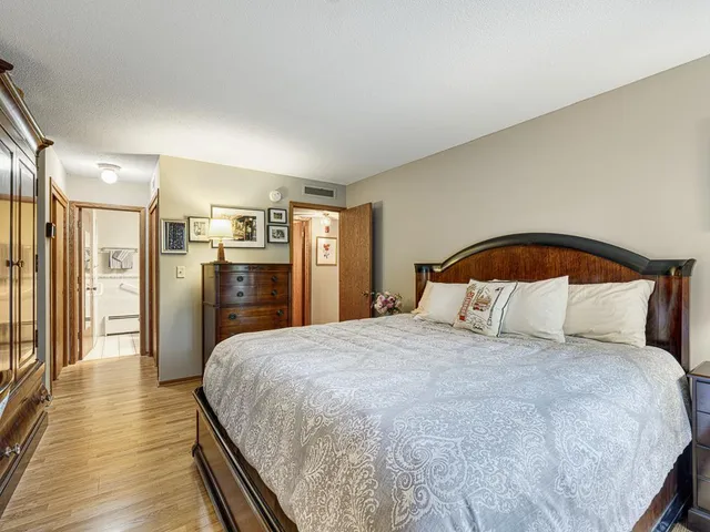 $152,000 | 2220 Midland Grove Road, Unit 202, Roseville, MN 55113