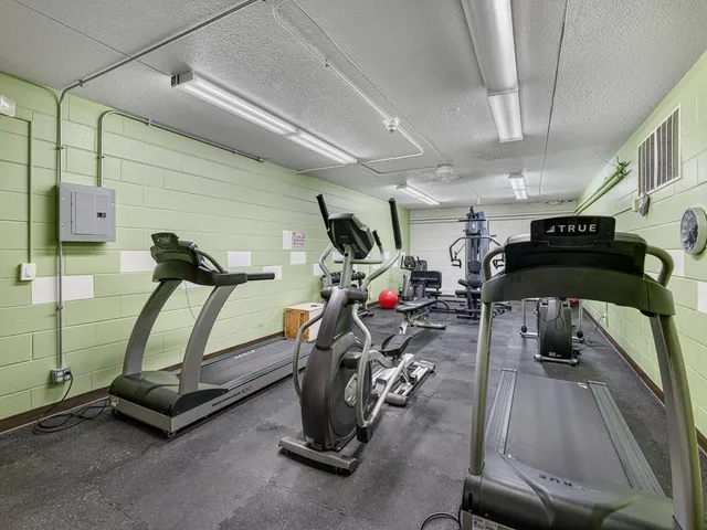 $152,000 | 2220 Midland Grove Road, Unit 202, Roseville, MN 55113