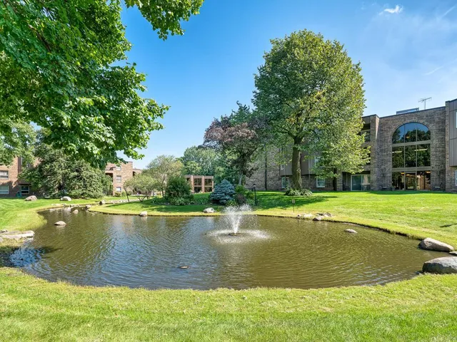 $152,000 | 2220 Midland Grove Road, Unit 202, Roseville, MN 55113