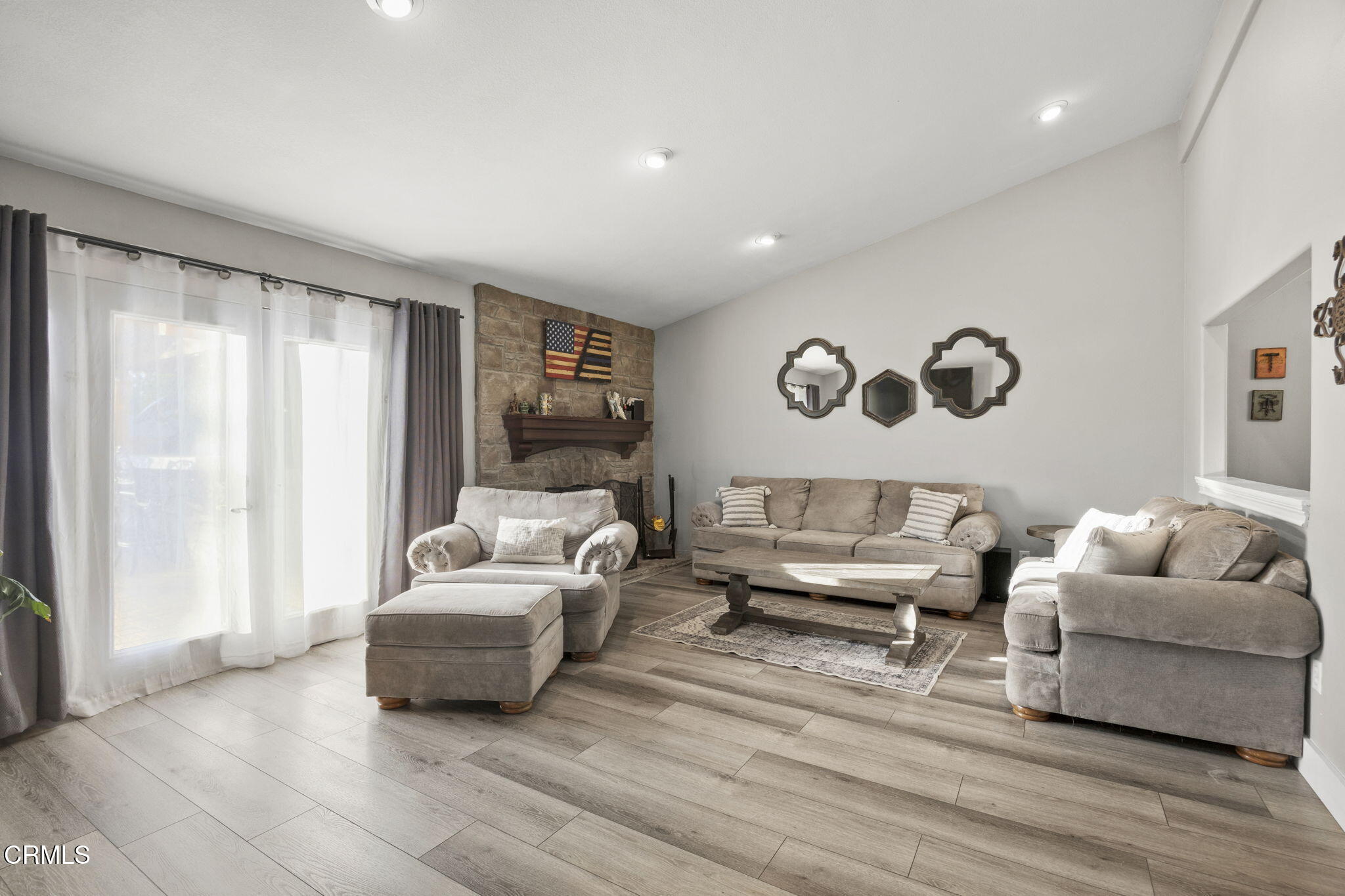 1849 Stow Street Simi Valley, CA 93063 - Photo 15 of 31 Spacious Living Room