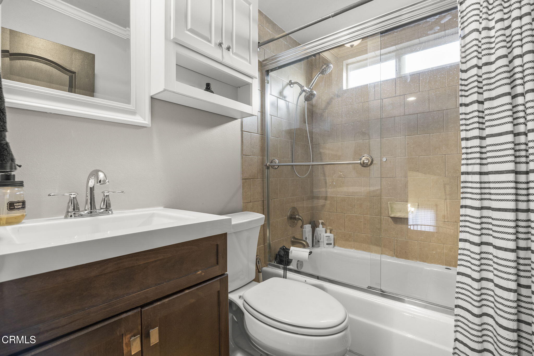 1849 Stow Street Simi Valley, CA 93063 - Photo 23 of 31 Upstairs Bathroom