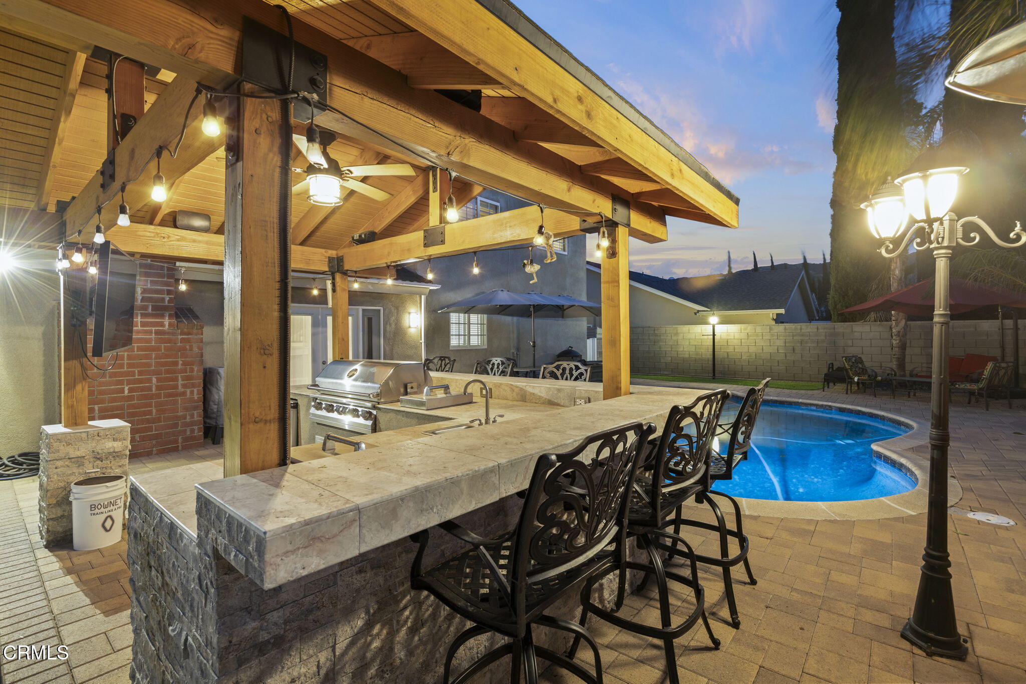 1849 Stow Street Simi Valley, CA 93063 - Photo 29 of 31 Outdoor Bar & BBQ area